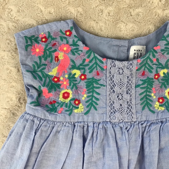 Baby Gap Dress Floral & Bird Embroidery 6-12M - Picture 2 of 4